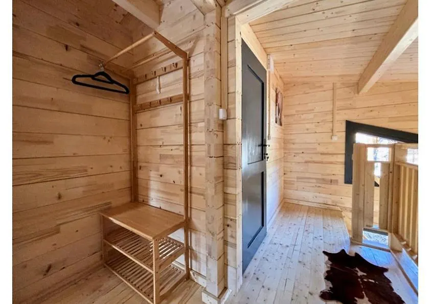 Parc Residentiel De Loisir : Le Loup Blanc Du Riou Otel Barcelonnette Fransa