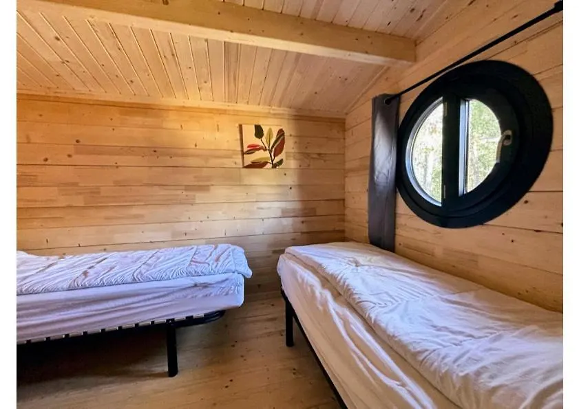 Village de vacances Hotel Parc Résidentiel de Loisir : Le Loup Blanc du Riou à Barcelonnette France